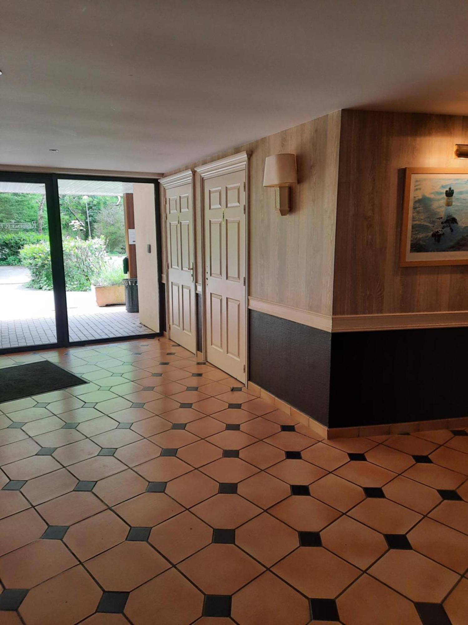 Appartement Ab Du Parc Нёфшатель-Ардло Экстерьер фото